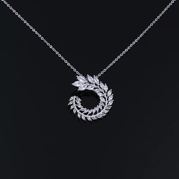 New 925 Silver Beautiful Diamond Women’s Necklace - Picture 2 of 5